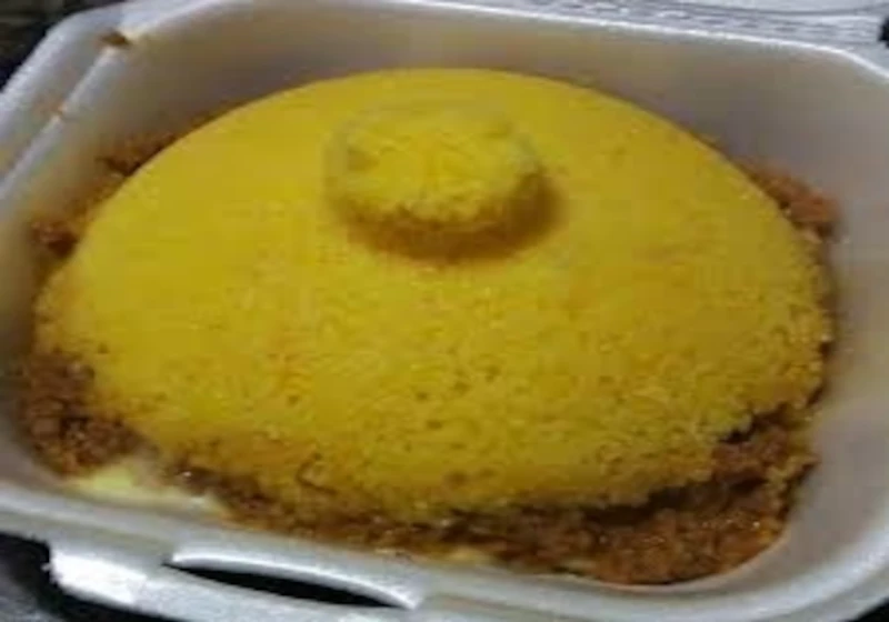 Cuscuz com Carne Moída
